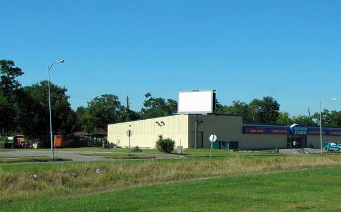 Location photo for Bellfort Ave near Bellfort Ave @ S Wayside Dr, South Side (Houston)