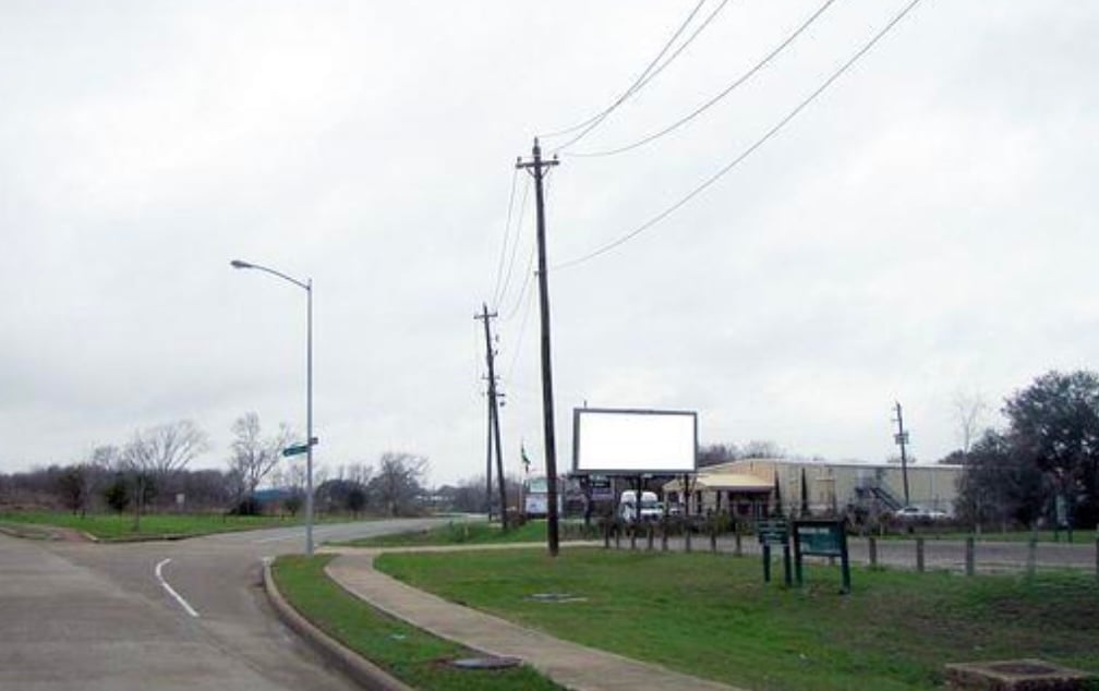 Location photo for W Fuqua St near Simon Minchen Park, Central Southwest (Houston)