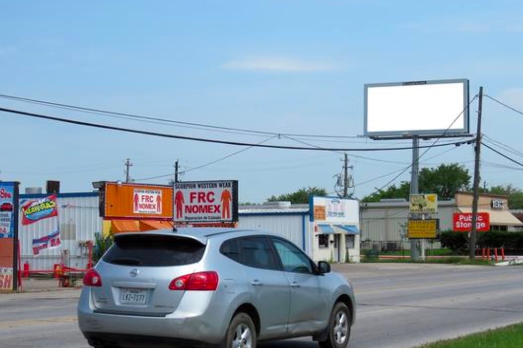 Location photo for Shaver St near Westside Dr. Apts (Pasadena)