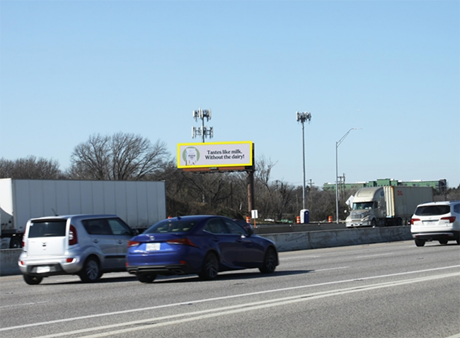 Location photo for S Robinson Rd near Fish Creek Park and playground (Grand Prairie)