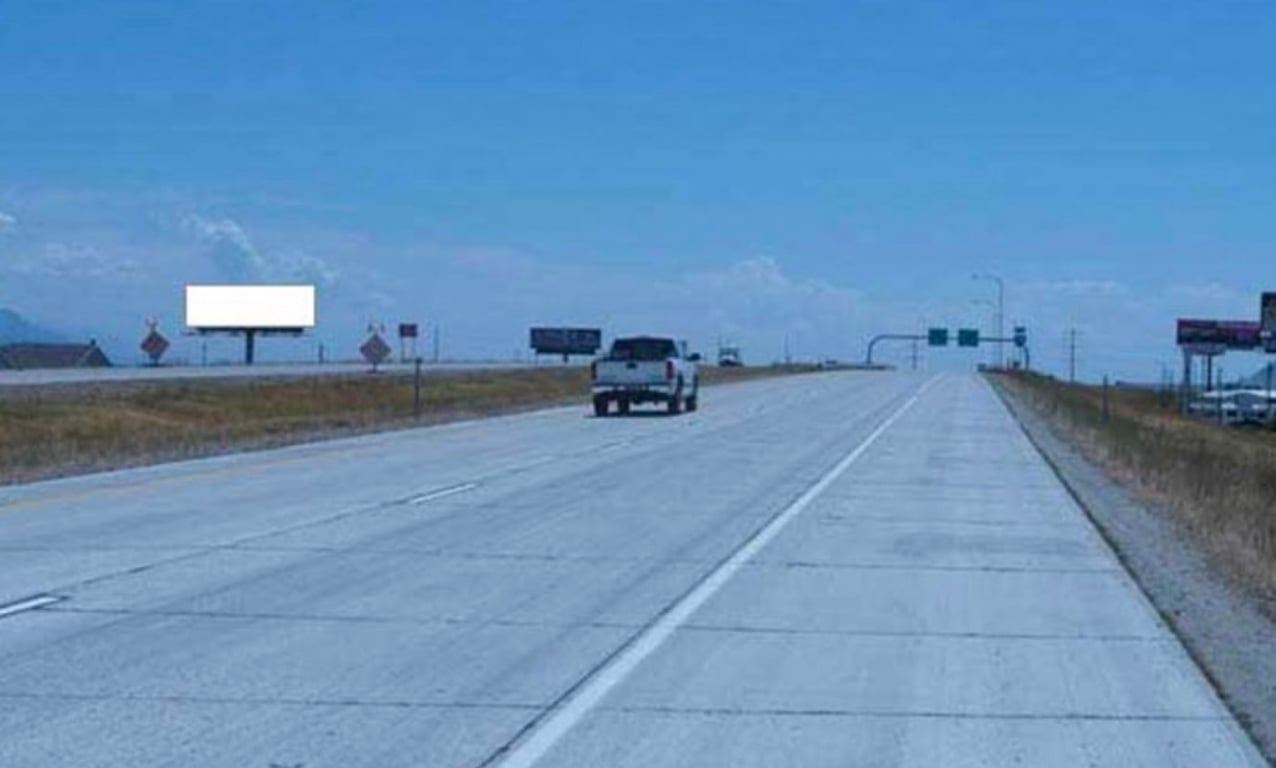 I-15 MM 380.11 E/S Media