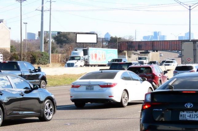 Location photo for Stemmons Fwy (I-35E) ES 500ft S/O Airport Fwy F/N - 1