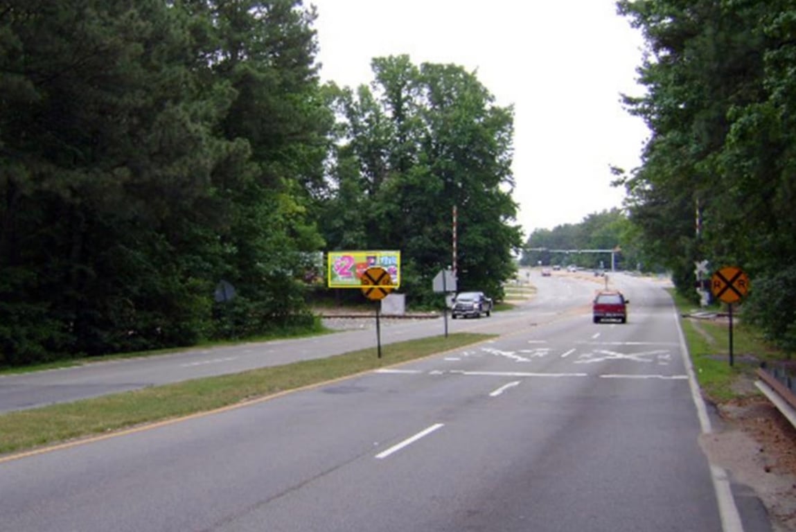 E/S LABURNUM S/O R/R TRACKS F/N #2 Media