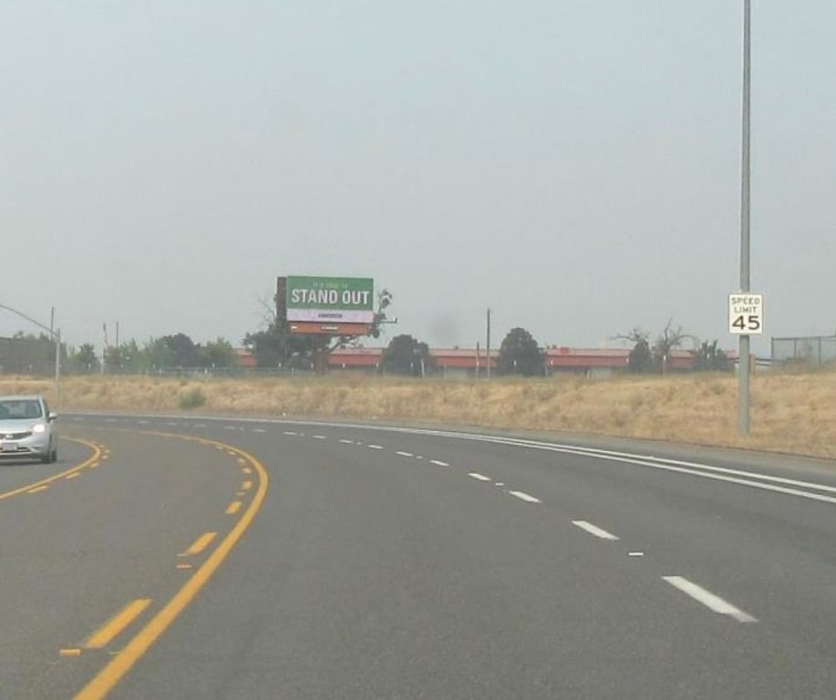 Location photo for Table Rock Rd near Costco (Central Point)