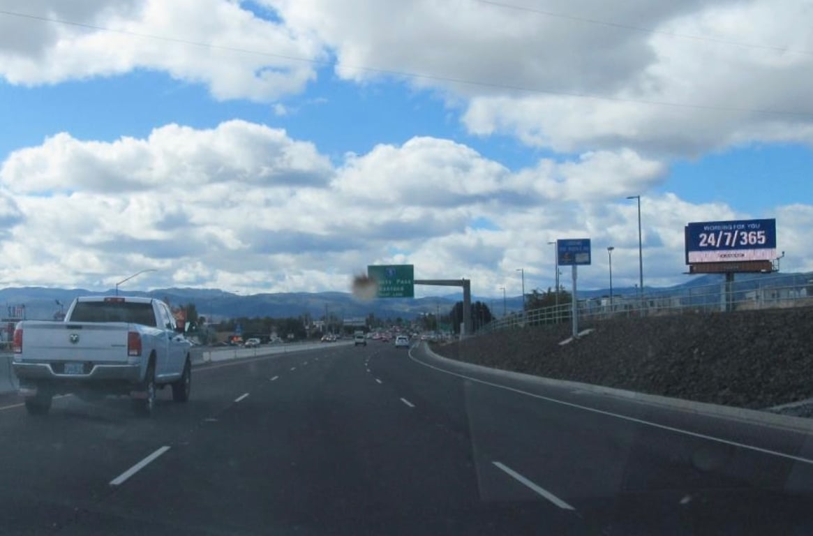 Location photo for Crater Lake Hwy N/L 1200' E/O Bullock Rd