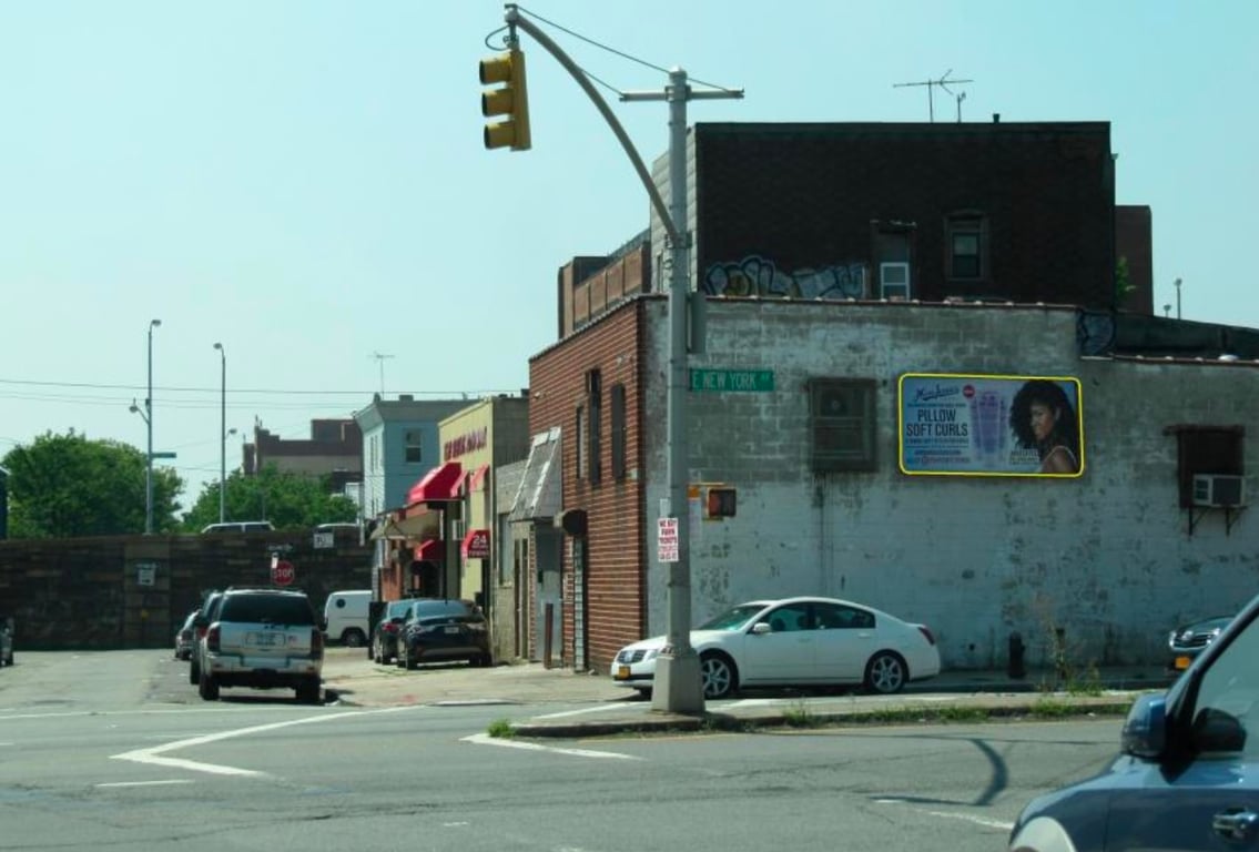 Location photo for Williams Ave near Fulton St/Alabama Av, Cypress Hills (Kings County)