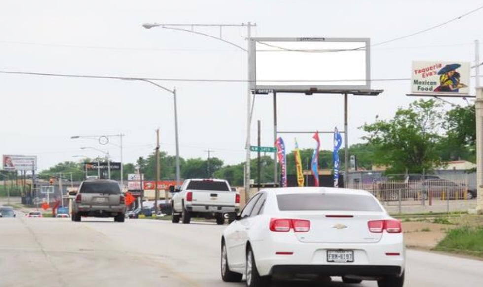 Location photo for N Main St near B-36 Peacemaker Museum, Far Greater Northside Historical (Fort Worth)