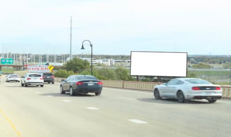 Location photo for E Weatherford St near Belknap & Samuels (Fort Worth)