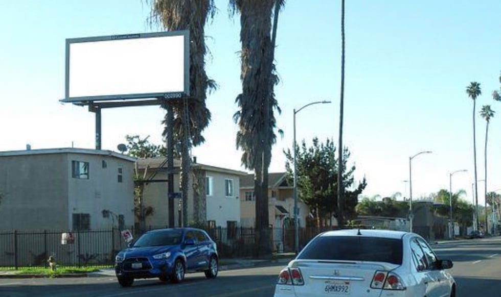 Location photo for E 81st St near Santa Clarita, Florence (Los Angeles)