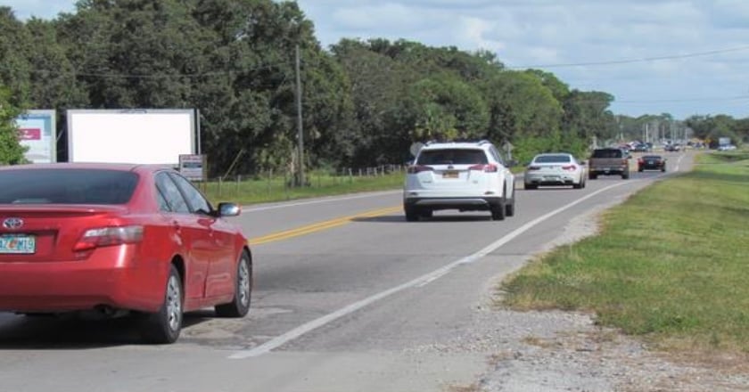 Location photo for Old Bradenton Rd near University Pkwy @ w Uni. Pkwy (Sarasota)