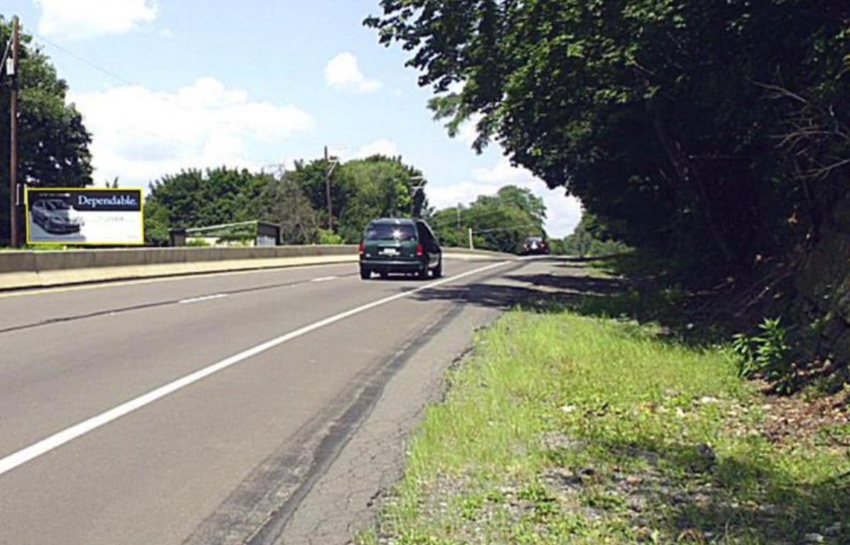 RT 61 N/O ARCH ST POTTSVILLE LOC 1 WS FS Media