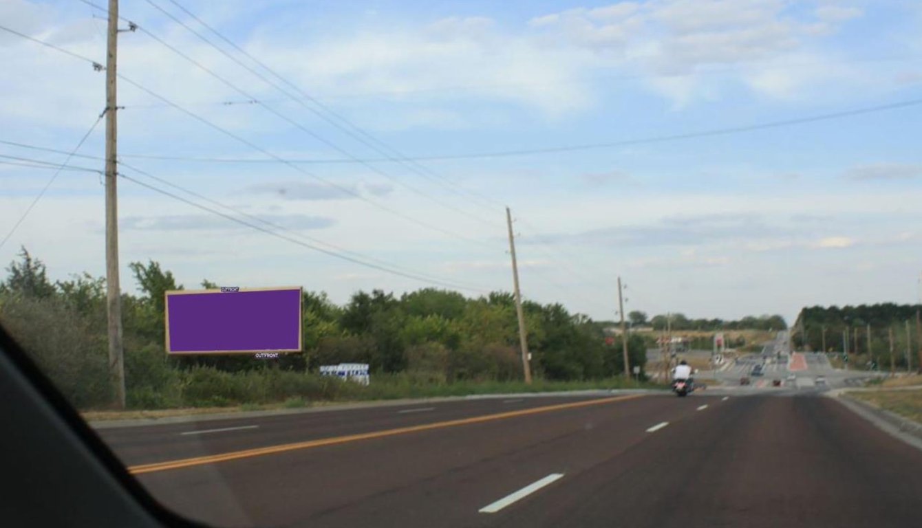 Location photo for SW Clover Dr (Blue Springs)