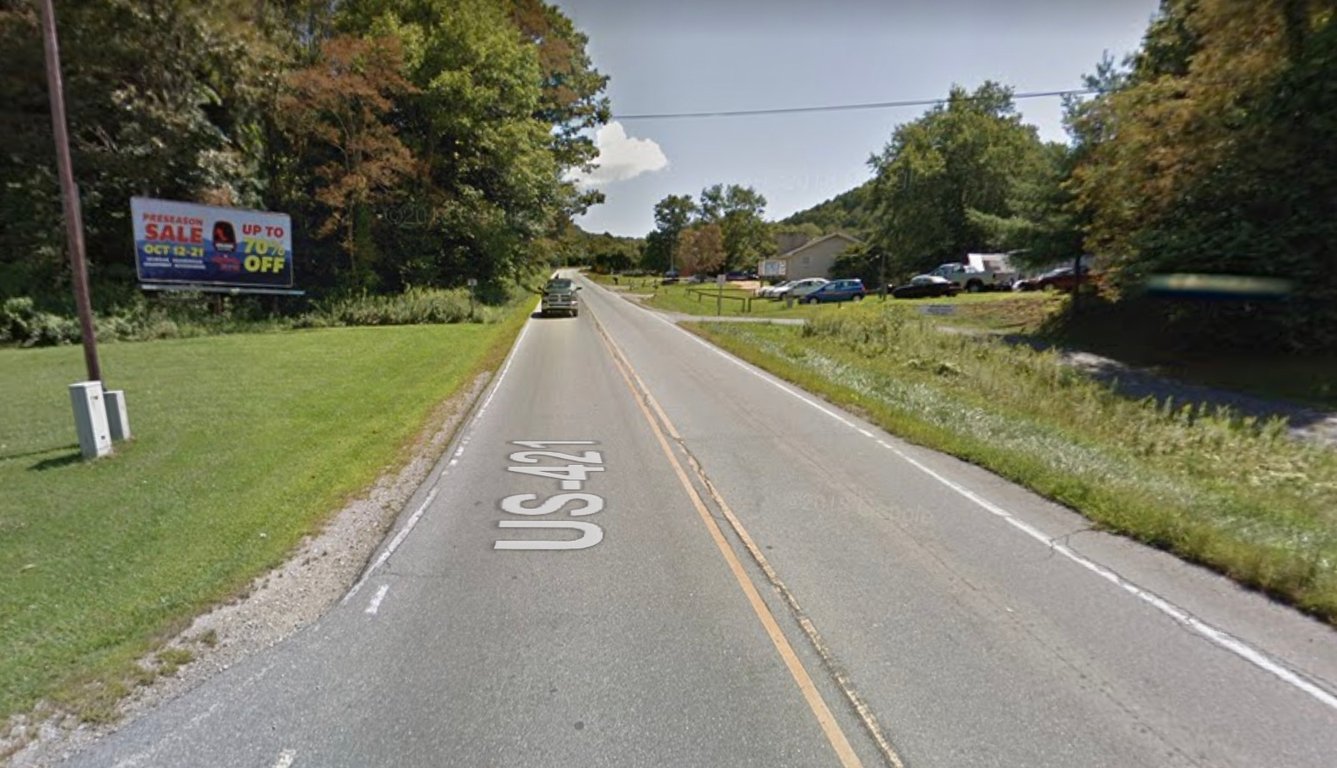 HWY 421 .5 MI W/O 421 BY PASS LR/FW Media