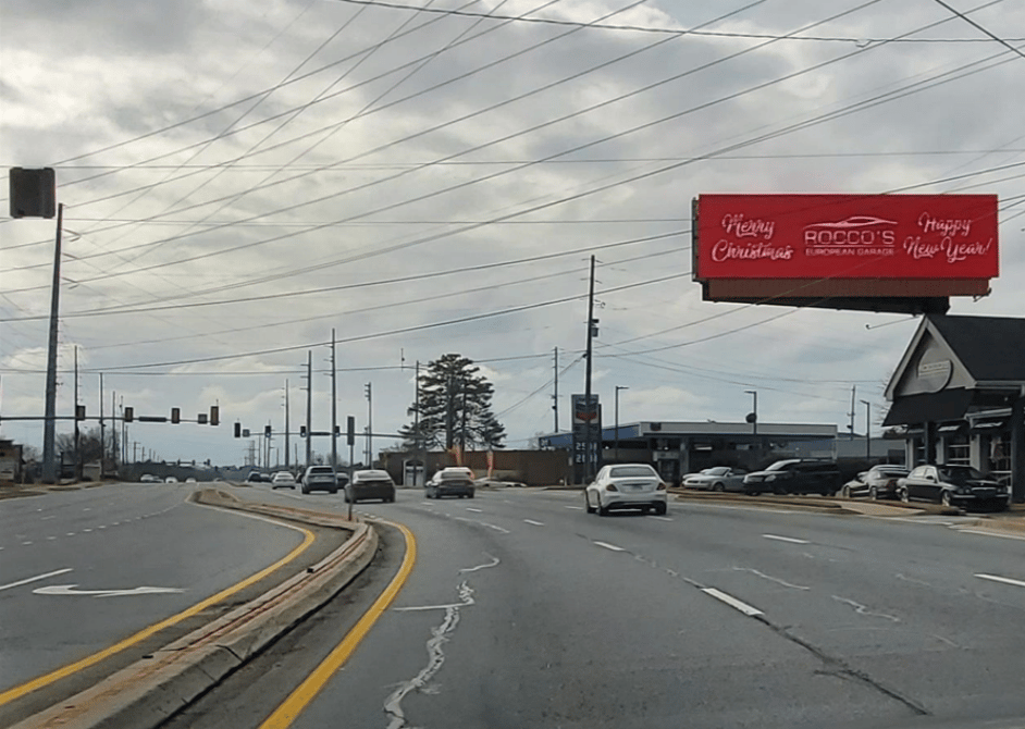 Location photo for Roswell Rd near Eastlake Plaza (Marietta)