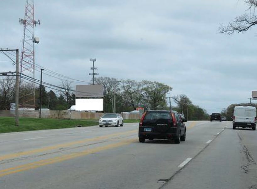 Location photo for Roosevelt Rd near Lorlyn Plaza (Winfield)