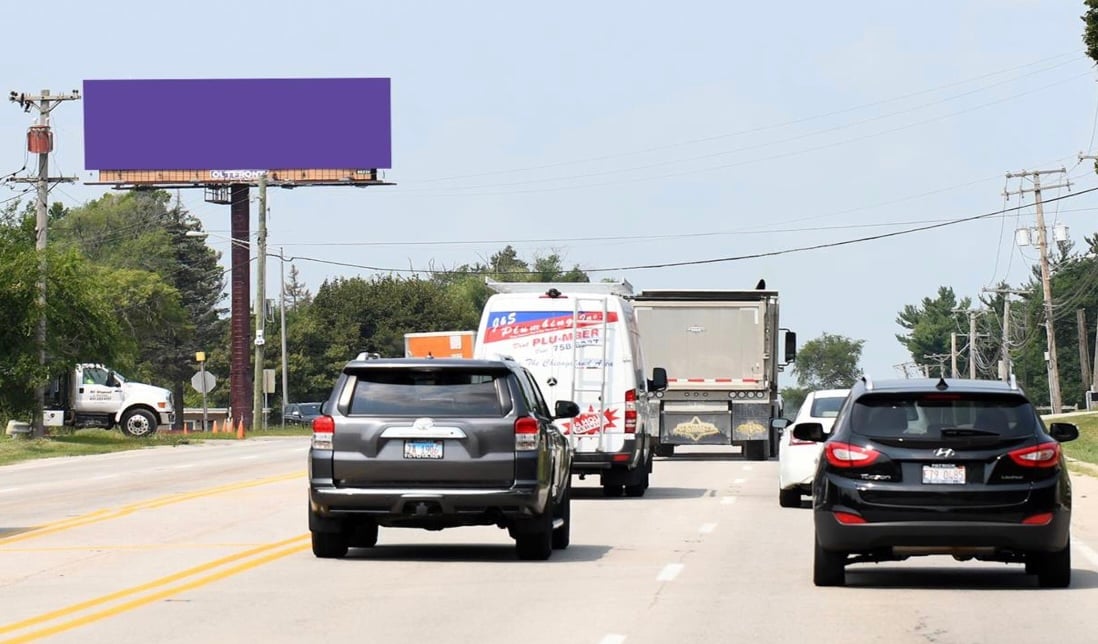 Location photo for Roosevelt Rd near Lorlyn Plaza (West Chicago)