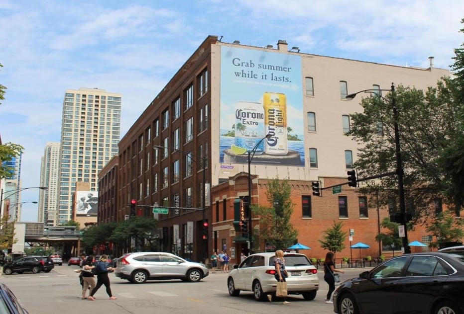 Location photo for W Superior St (Chicago)