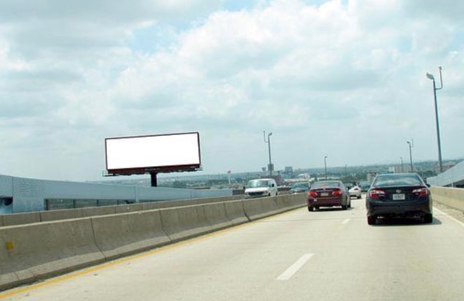 Location photo for Penrose Ave (Philadelphia)