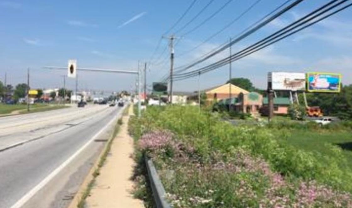 Location photo for Lincoln Hwy E near Rt. 30 & Harvest Rd. (Lancaster)