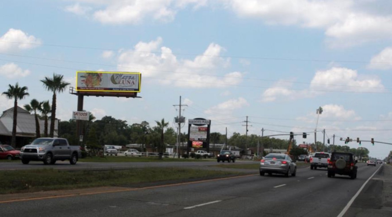 AIRLINE HWY W/S .1 MI S/O HWY 74 Media