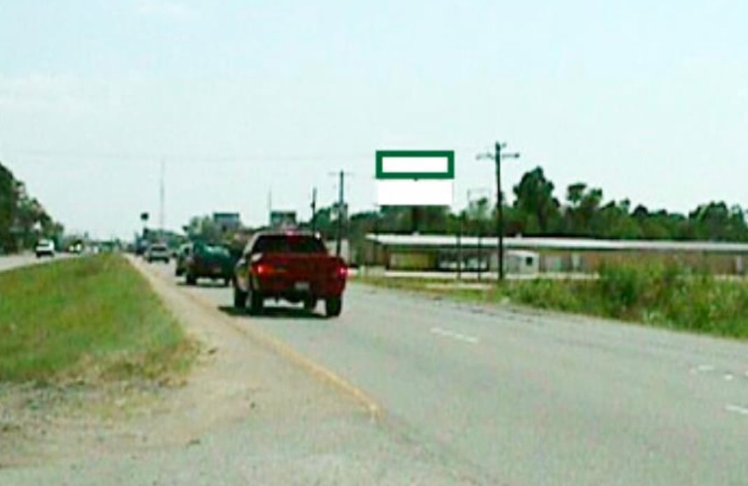 AIRLINE .4MI N/O LA 44 W/S Media