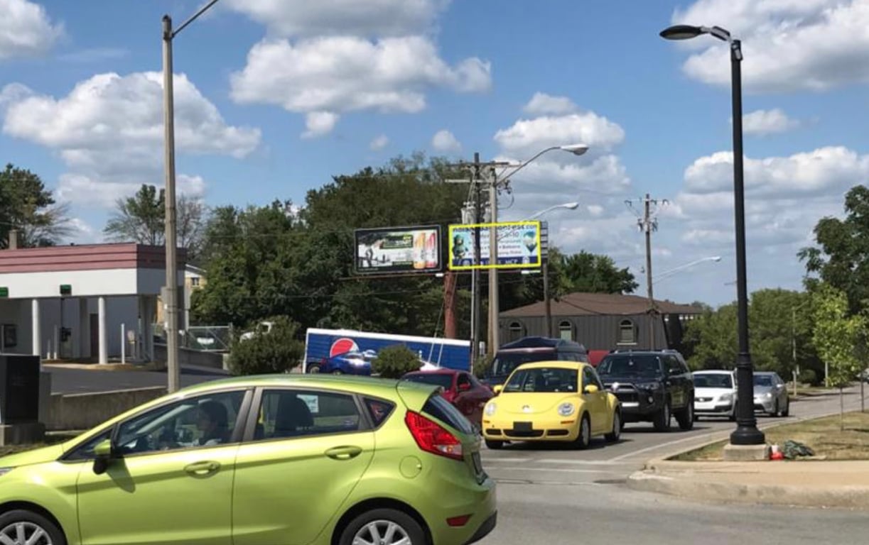 N COLLEGE AVE, @ 17TH ST  NWC Media