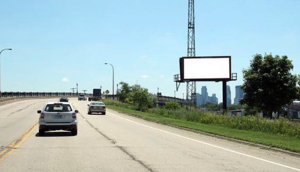 Location photo for University Ave NE near St. Anthony Parkway Off-Leash Dog Park, Marshall Terrace (Minneapolis)
