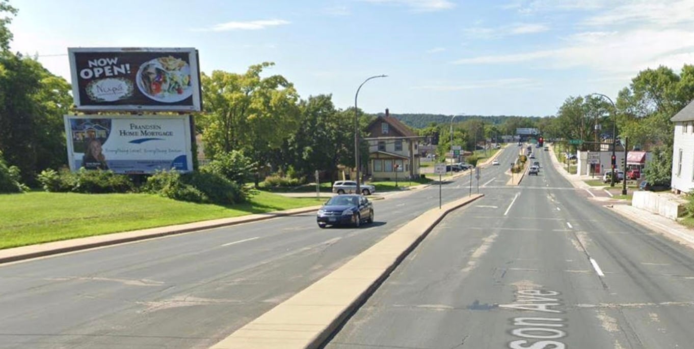 Location photo for N 4th St (Mankato)