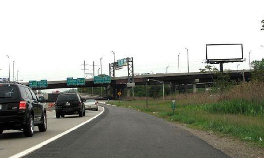 Location photo for McCarter Hwy near Frelinghuysen Ave at Concord St (Newark)