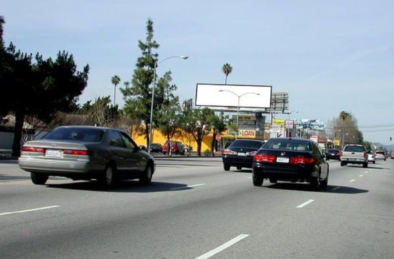 Location photo for Balboa Blvd near Balboa Blvd & Sherman Way (Southbound), Van Nuys (Los Angeles)