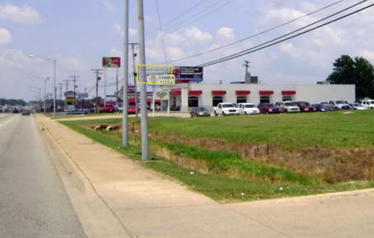Location photo for E Race Ave near Searcy Medical Center (Searcy)