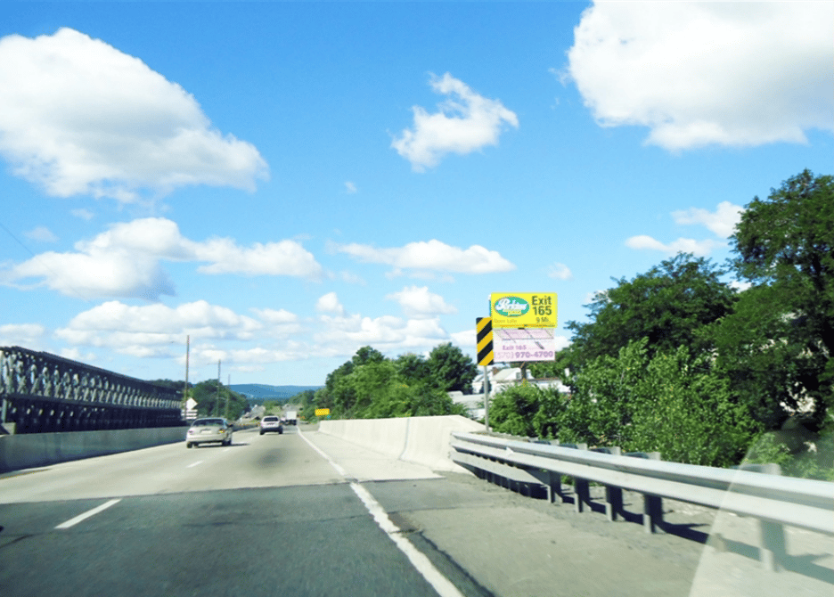 LAFLIN-I81 & RT 315 1/2MI S/O EX 175 (T) Media