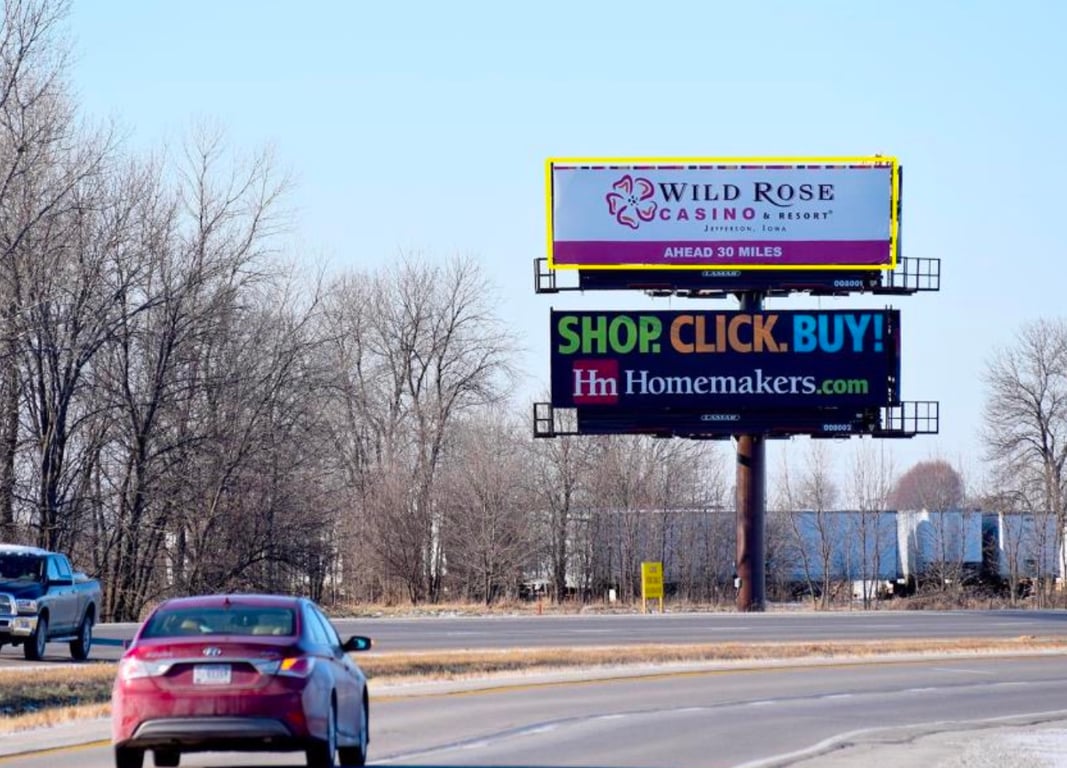 Hwy30 SS 1600ft E/O T AVE F/SE - 1 Media