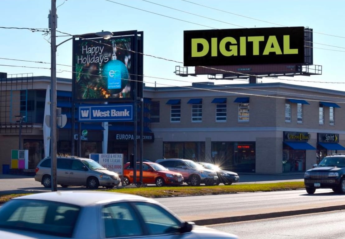 Merle Hay Rd ES 100ft N/O Douglas Av F/N - 1 Media