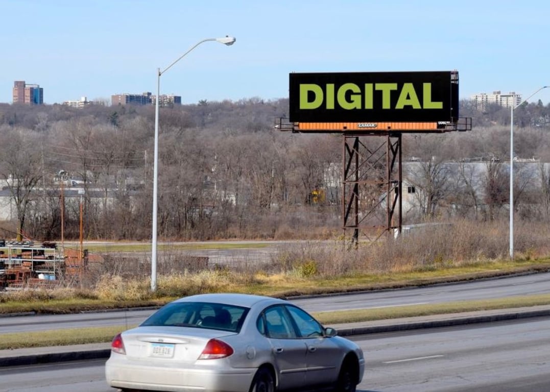 Location photo for Fleur Dr near Bell Ave / Fleur Dr (Far-Side), DSM, Southwestern Hills (Des Moines)