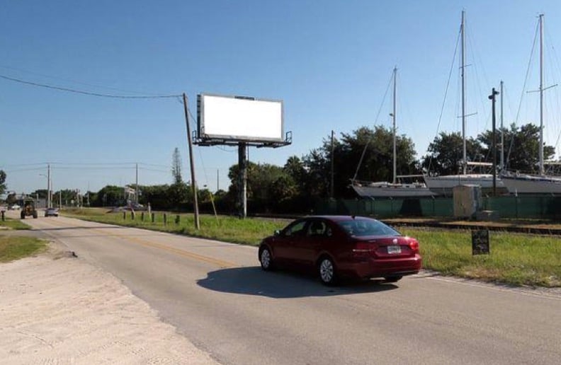 Location photo for Old Dixie Hwy near Fort Pierce Downtown KOA Journey (Fort Pierce)