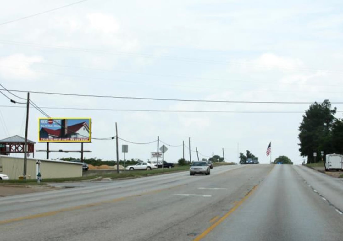 HWY 31 N/S 1.3 MI W/O LOOP 317 F/W