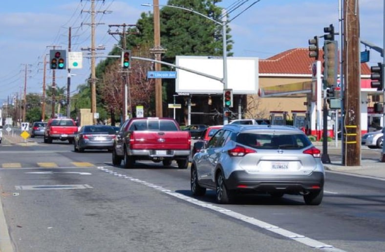 Location photo for E Lincoln Ave near Lincoln-East, Northeast Anaheim (Anaheim)