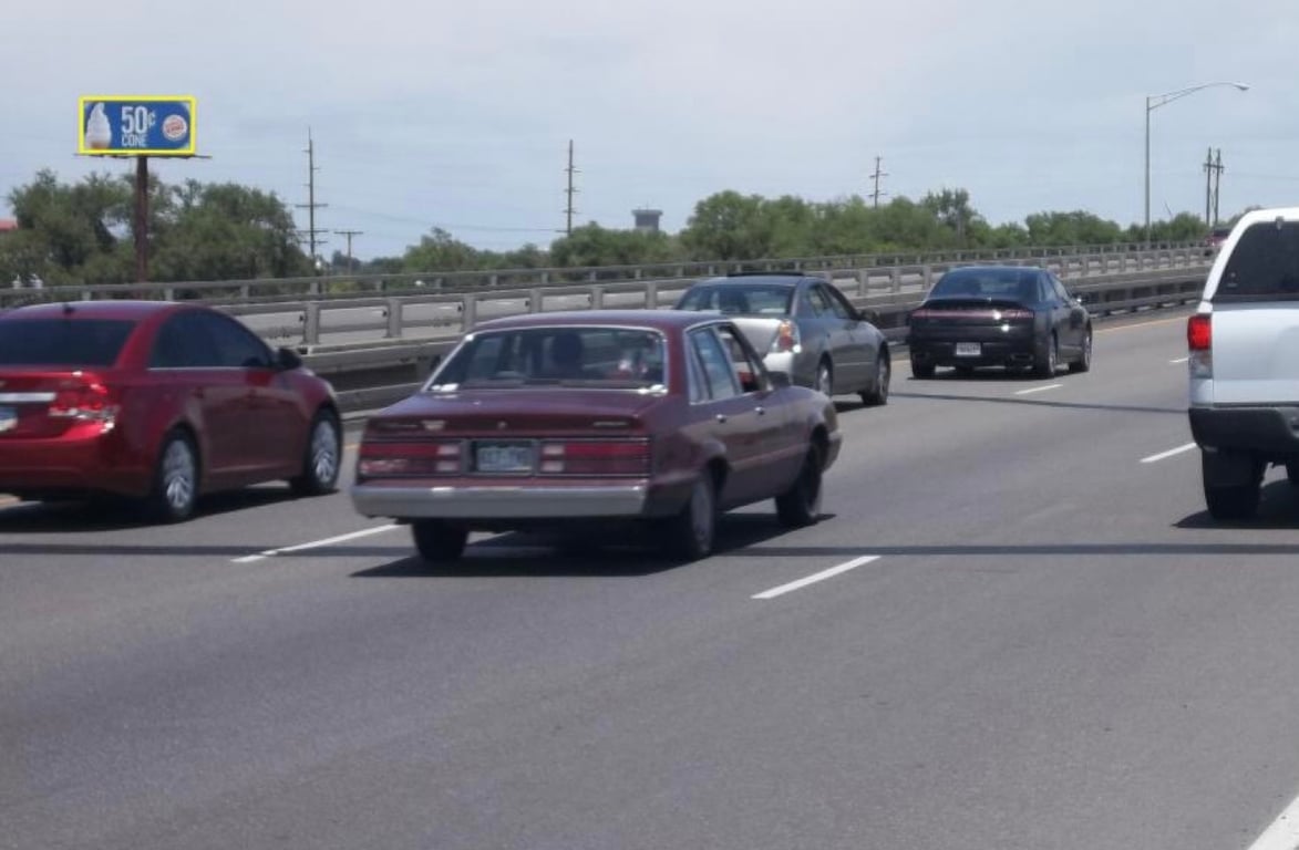 I-25 200' N/O HWY 50 EXIT #98A WS SF Media