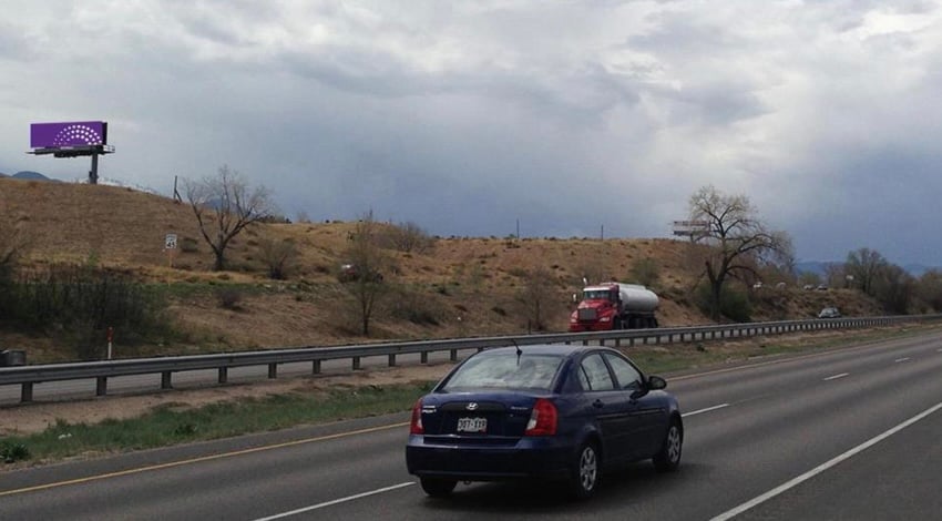 W/S 1-25 6864.00 ft S/O Circle Dr. F/S Media