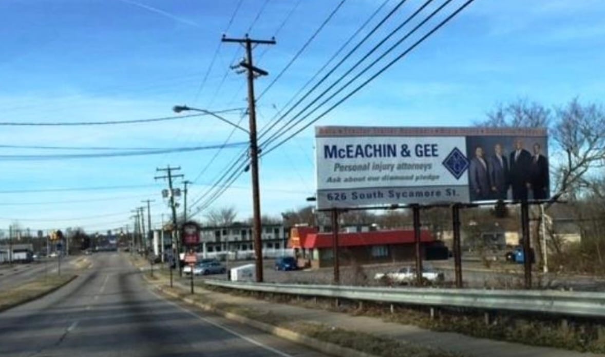 101 CRATER RD @ DAIRY QUEEN F/S Media