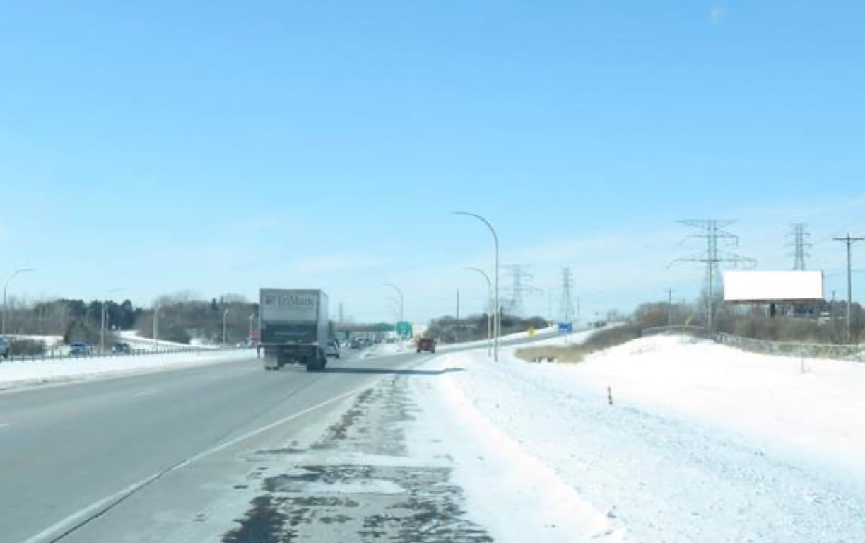 Location photo for Hwy 120 East Co Line & Co Rd D (Mahtomedi)