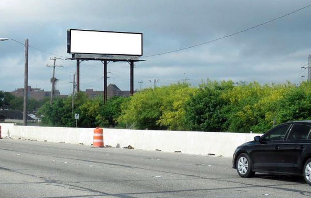 Location photo for Rice Rd near Rice Opposite Brusk, East Side (San Antonio)