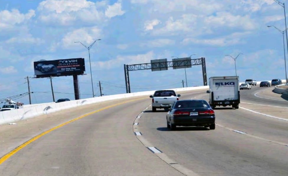 Location photo for Research Blvd near 8910 Galewood/Payton Gin, North Austin Civic Association (Austin)