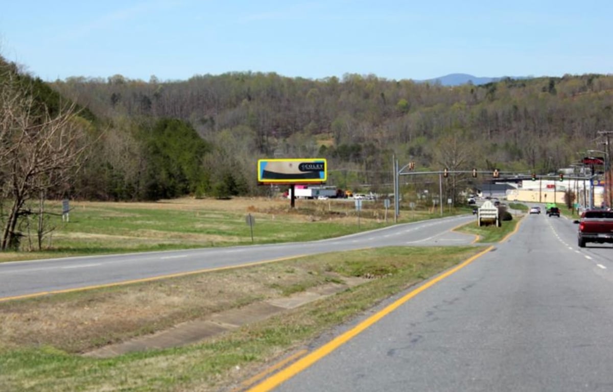 Location photo for Commonwealth Blvd W near Martinsville Plaza (Martinsville)