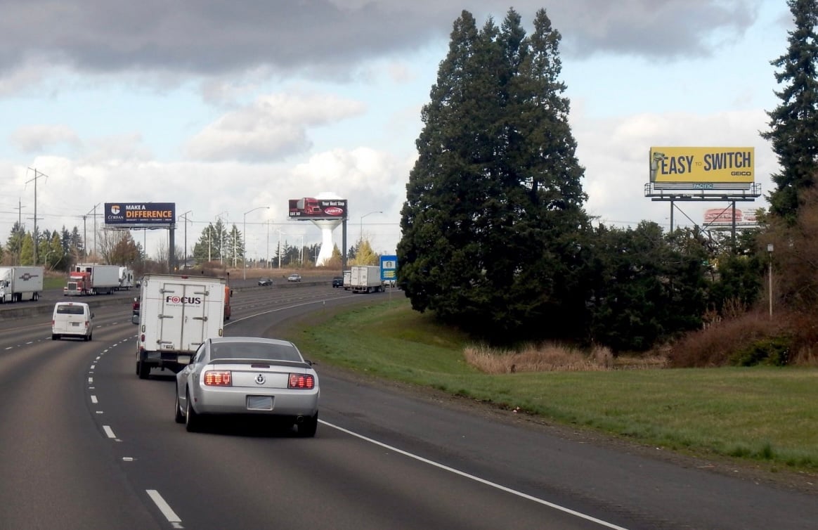 I-5 0.75 mi S/O Chemawa Rd ES F/S-2 Media