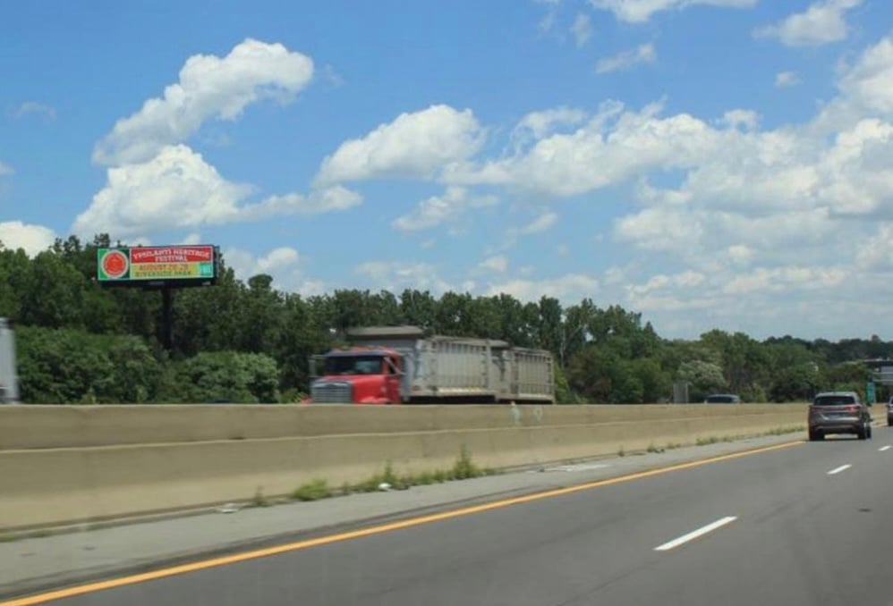 Location photo for E Spring St near North Bay Park (Ypsilanti)