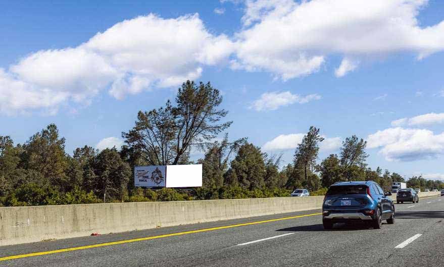 ES I-5 1500.00 ft N/O Oasis Road, Redding F/N Media