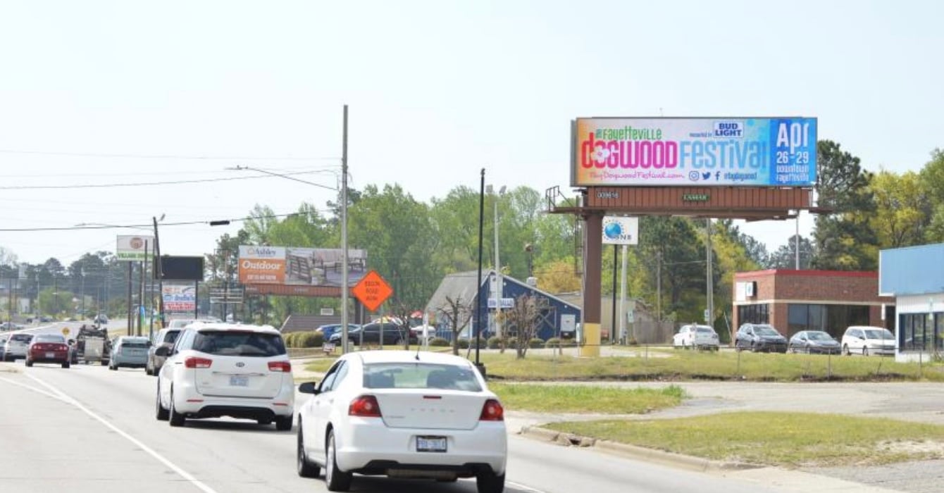 Location photo for N Bragg Blvd near Veteran's Park, Pine Forest (Spring Lake)