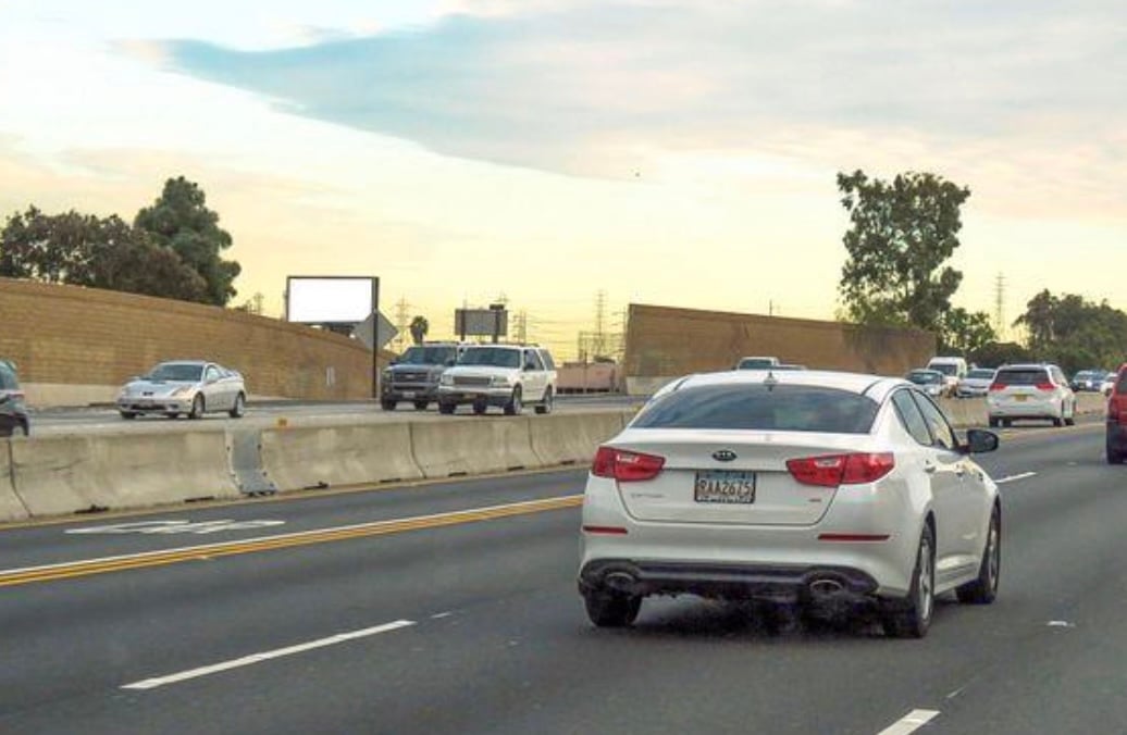 Location photo for Redondo Beach Blvd near Prairie / Redondo Beach (Lawndale)